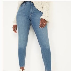 Old Navy Rockstar Super Skinny High Rise Light Wash Jeans Size 6 Petite